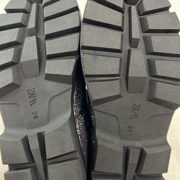 Zara girls bundle! Skirt size 3-4 yrs shoes are size 26 - Picture 11 of 11